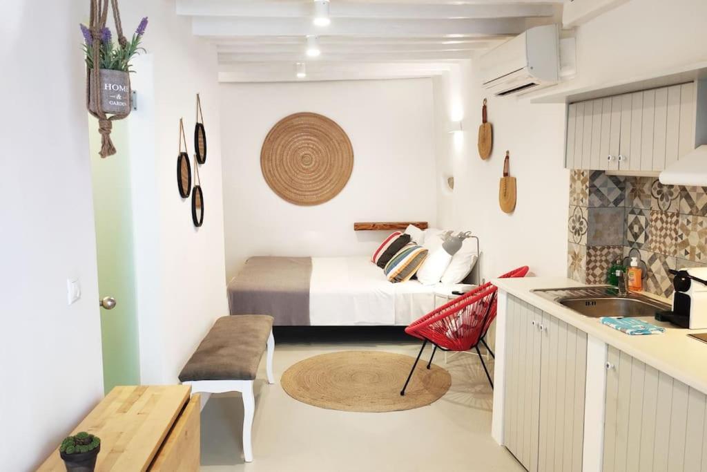 Bougainvillea Cave Suite - Old Town Mykonos Town ภายนอก รูปภาพ